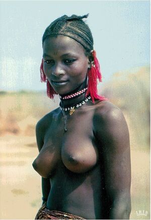African girl nackt