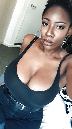 sexy black girl tits
